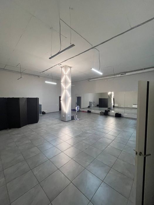 Оренда залу погодинно метро Шулявська