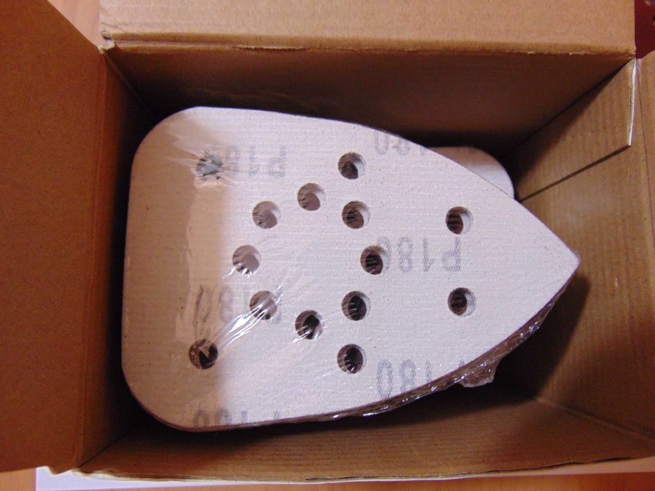 Papier ścierny na rzep Galax PRO 100 szt / 140x140x80