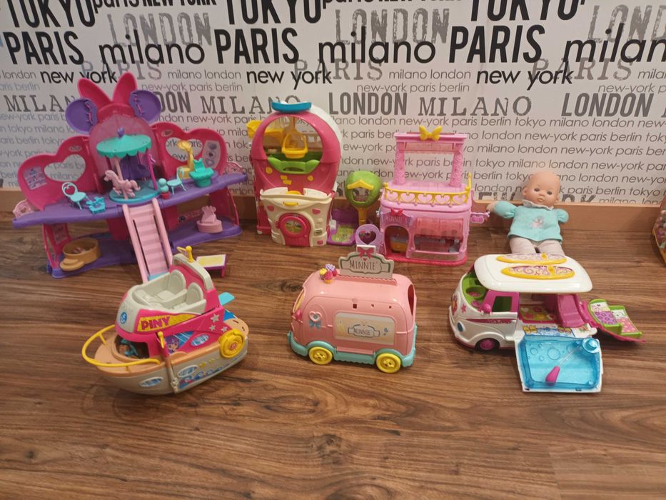 Vendo brinquedos de criança