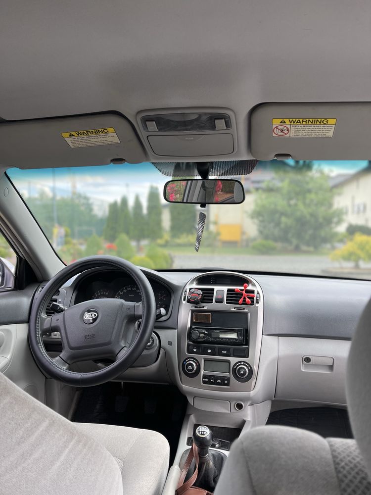 Продам Kia Cerato 1.6 в Дуже Гарному стані , Обслужена!