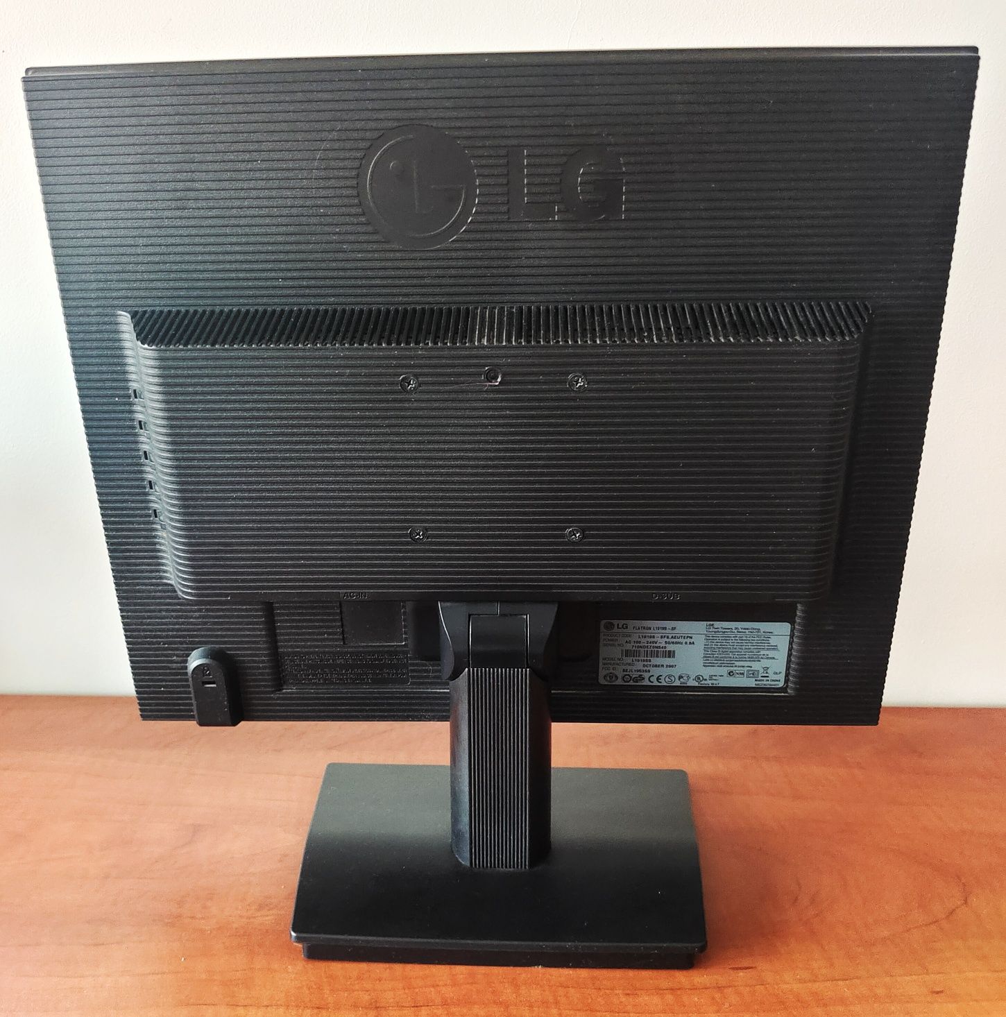Monitor LCD Flatron L1919S - SF