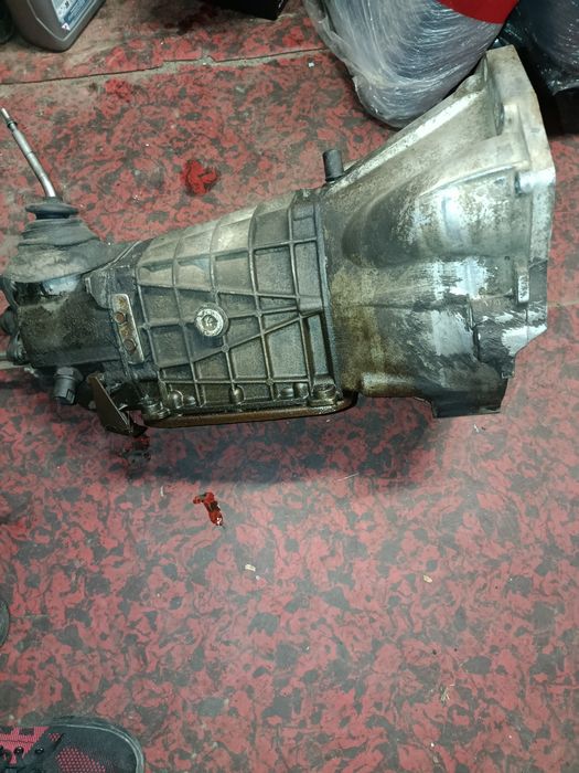 КПП ВАЗ 5ст. 2101-2107 ,регульована тяга панара , кермо 2107