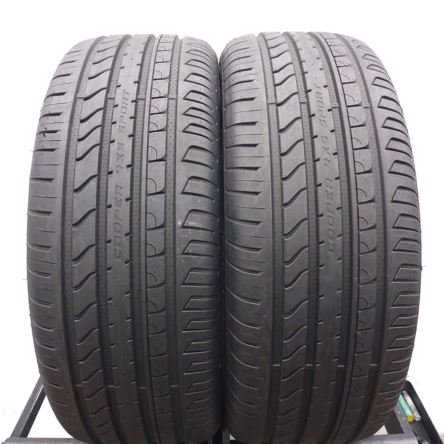 Opony 235/50/19 Cooper 235/50R19 99V Zeon Sport Letnie 2021 Nieużywane