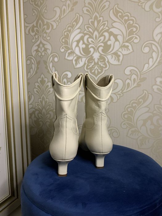 Козаки шкіряні Sam Edelman