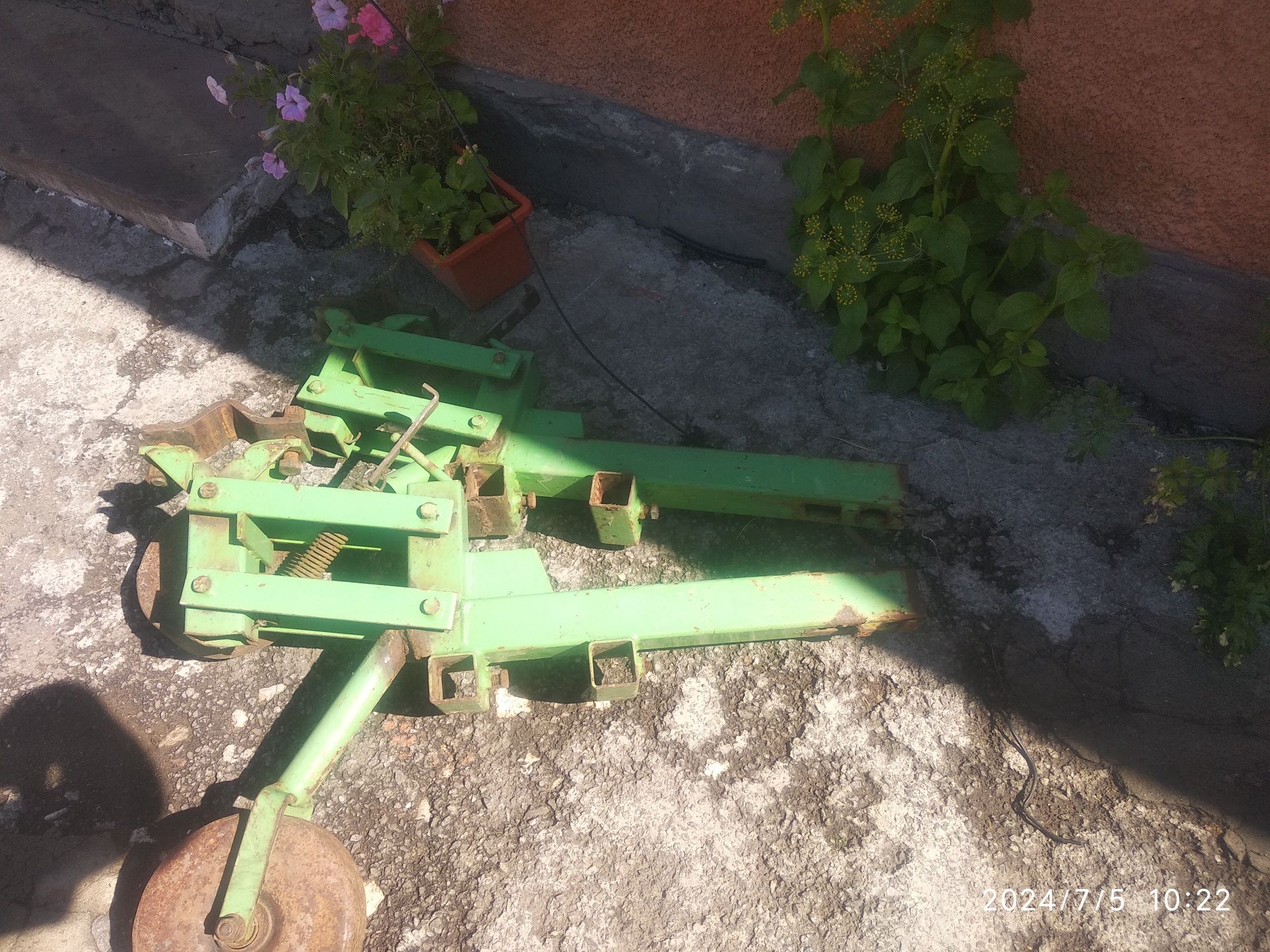 Культиватор Секції міжрякового  Bomet