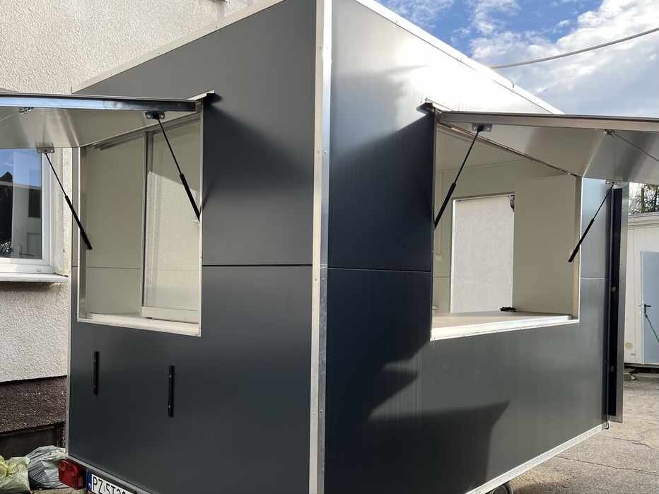 Przyczepa gastronomiczna FV23% 3,5x2,1x2,3, 750dmc, kat. B, wyposażona