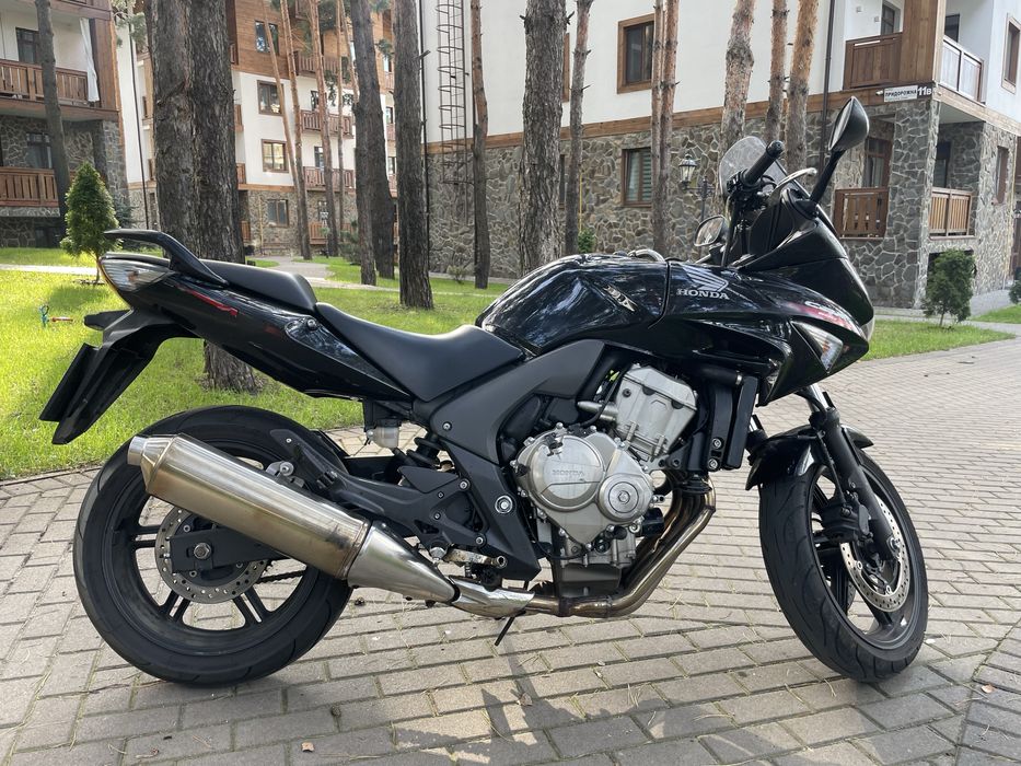 Продам Honda CBF600 2010 года