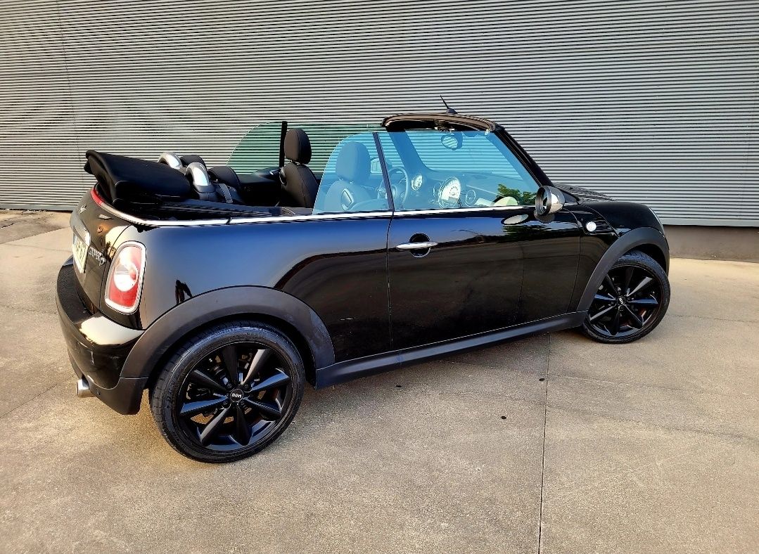 Mini Cabrio Cooper D