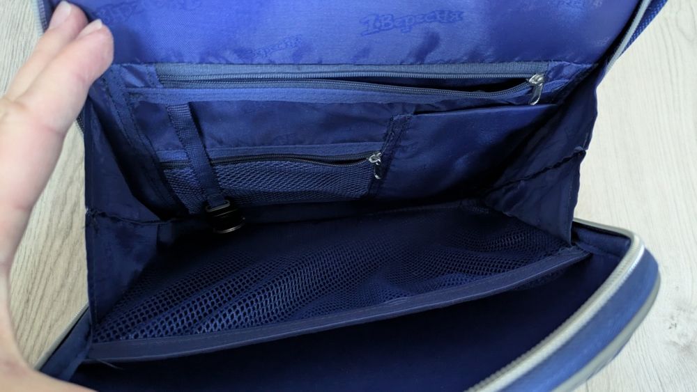 Рюкзак каркасний з ортопедичною спинкою 38х30х15см Н-12 1 Вересня