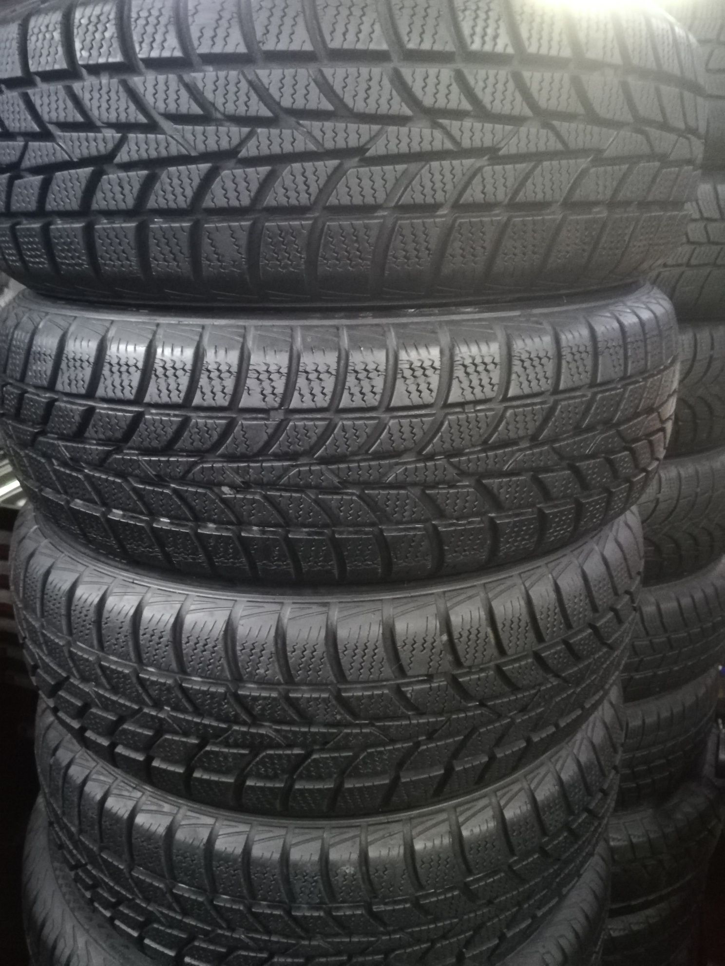 Opony zimowe 165/60R14 Hankook Winter I^Cept RS 7 mm ładne