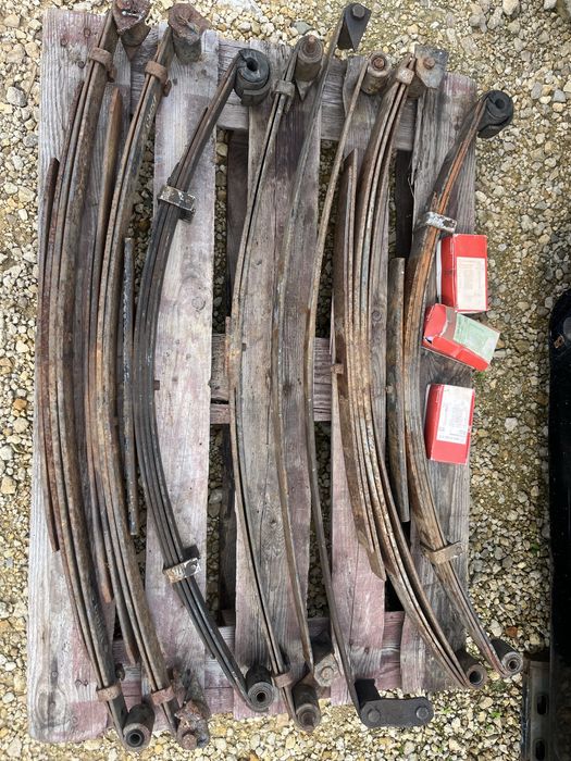 Daihatsu rocky resor resory