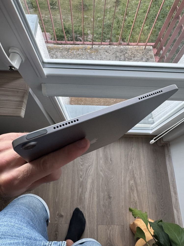 iPad Air 11” (M2) 128GB Wi-Fi, Space Gray klawiatura etui case