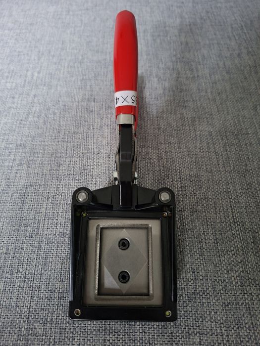 Gilotyna do zdjec legitymacyjnych 35x45