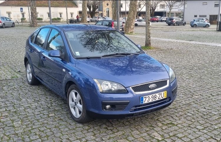 Carro Ford Focus 1.4 2005