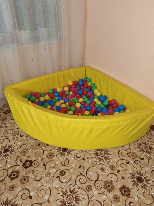 Сухий басейн кутовий