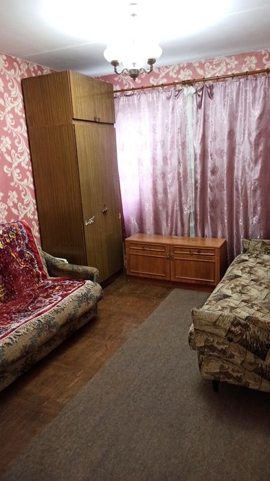 Сдам 4-х комнатную квартиру р-н Варус