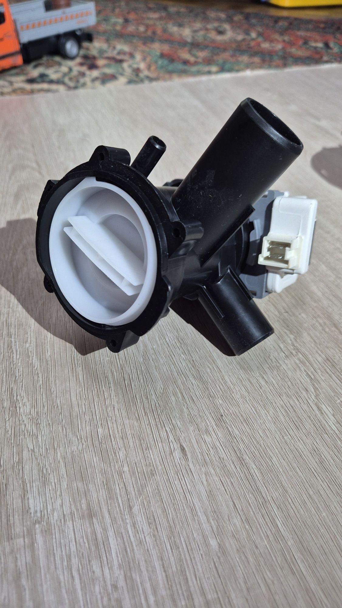 Насос - помпа для пральних машин LG, Samsung, Indesit, Bosch