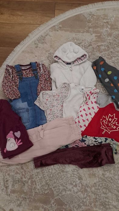 Набір одягу для дівчинки 92