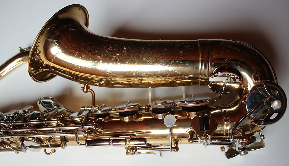 Saxofone Alto Noblet Standard