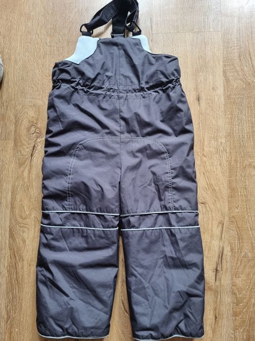 2 Комбинезона 1й темно серый рост 98-104, 2й   черный