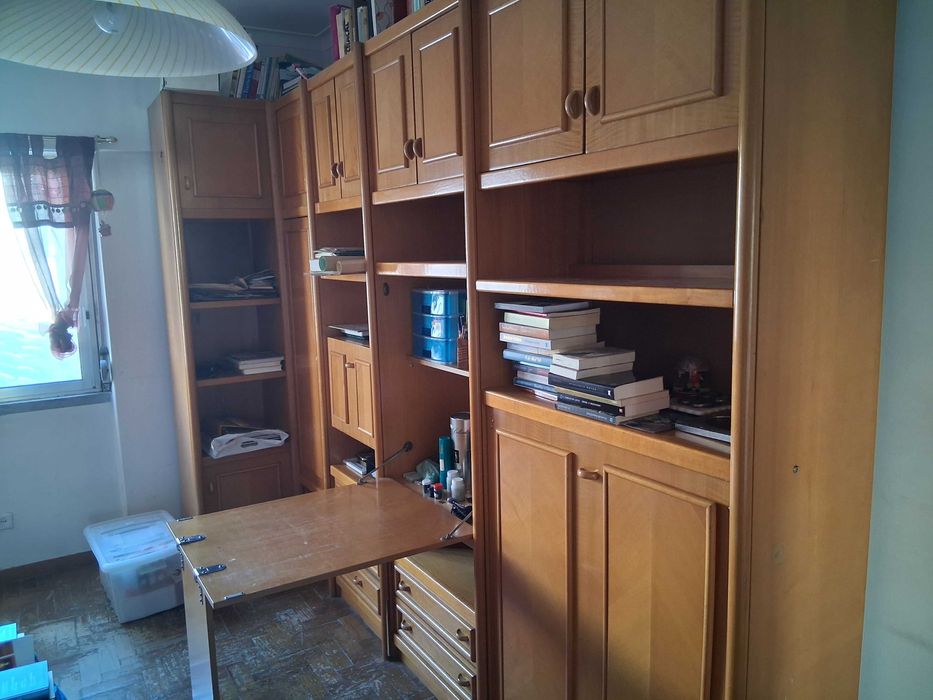Mobilia de quarto ou escritório