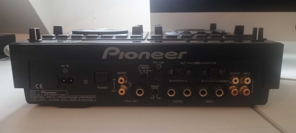 Pioneer EFX-10000 Profesjonalny efektor DJ