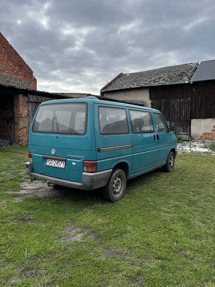Vw T4 *5 osobowy* 2.4D