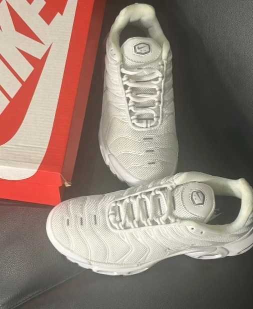 Trampki Buty Prezent dla Dziewczyny. Nowy rozmiar:38