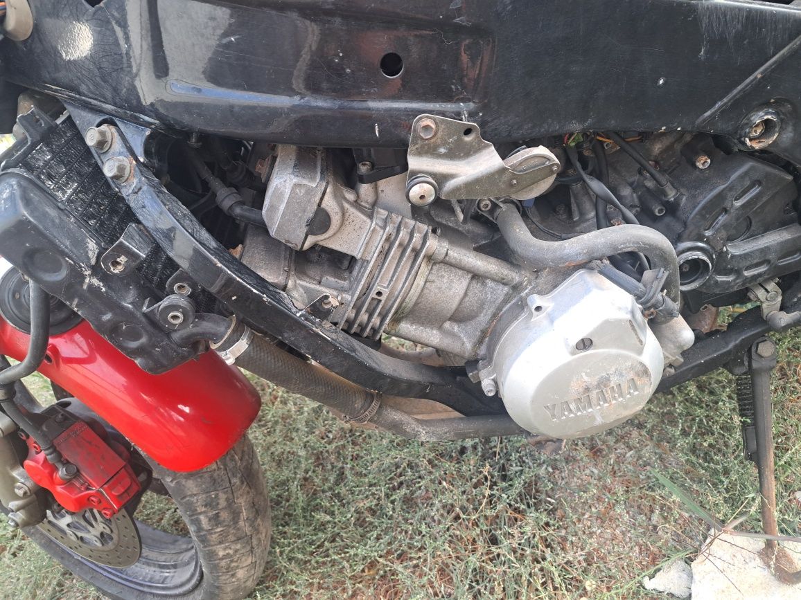 Yamaha FZR 600 c/ documentos