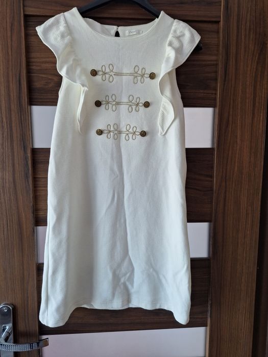 Sukienka biała elegancka