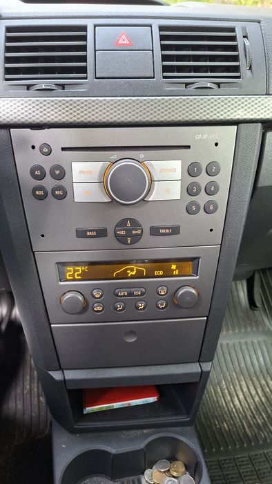 Opel Meriva 1.3 cdi niski przebieg climatronik