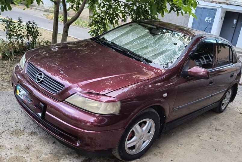 Продам автомобіль Opel Astra G