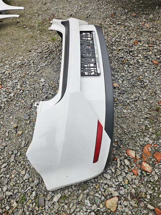 Zderzak tył Seat Ibiza 6j VI IV LB9A tylny nadkole tylne