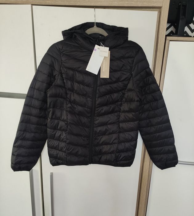 Kurtka czarna m pikowana