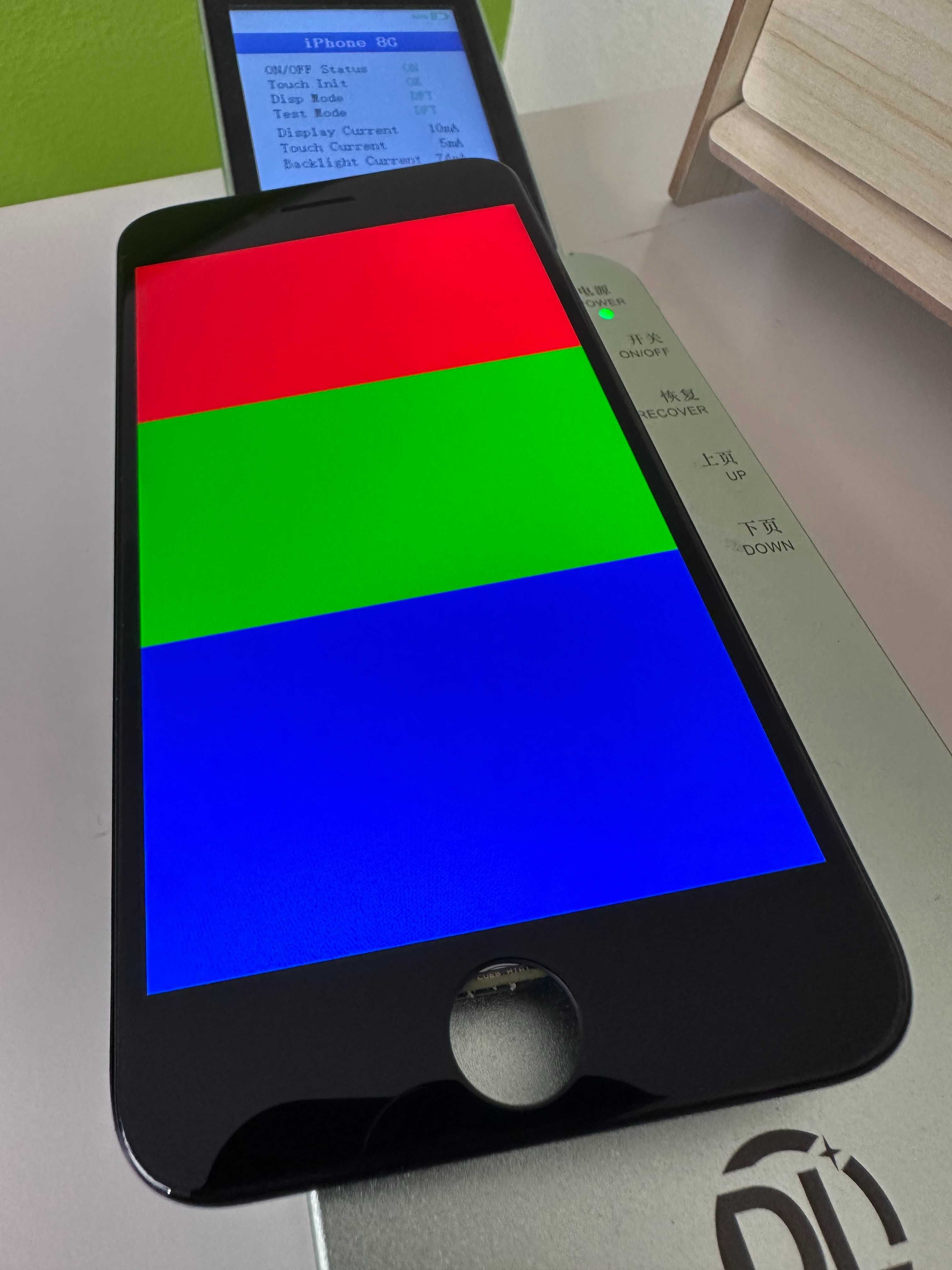 Oryginalny wyświetlacz Apple iPhone 8 / SE2 / SE3 BLACK FVAT 23%