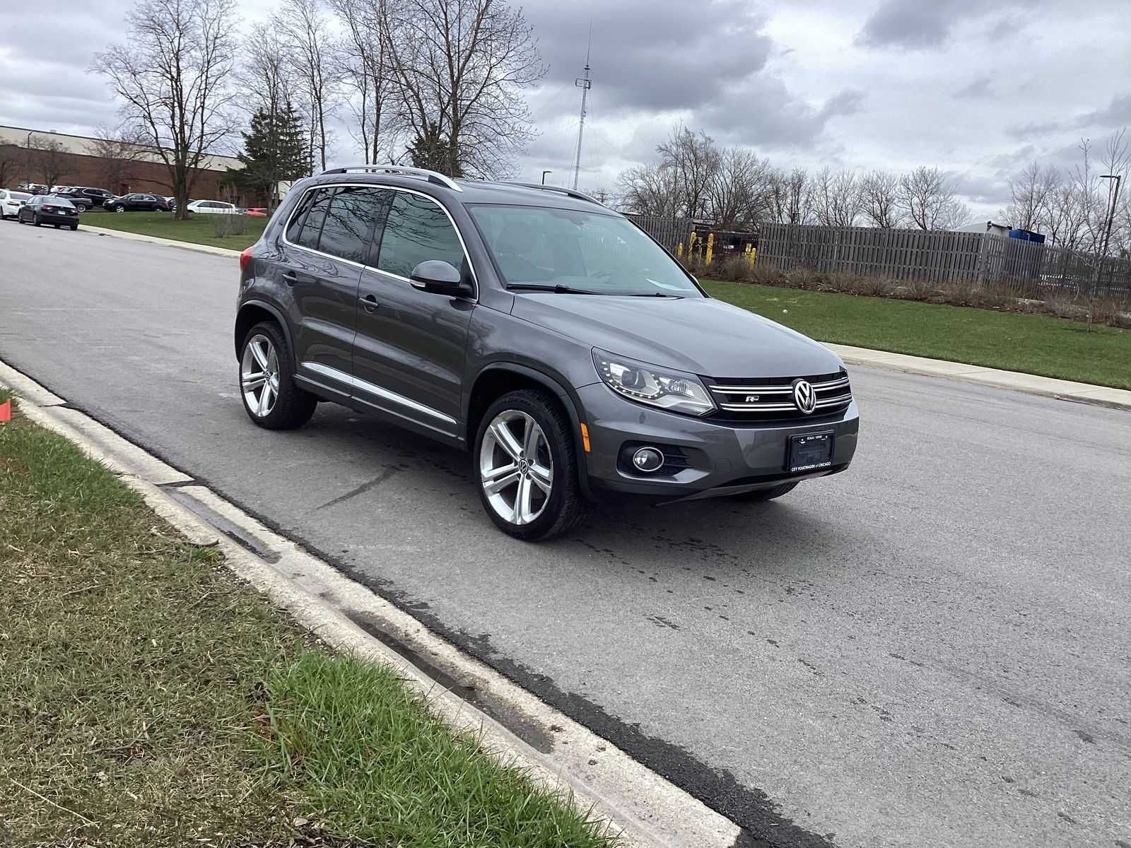 2014 Volkswagen Tiguan R-Line