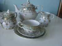 stary porcelanowy zestaw do herbaty