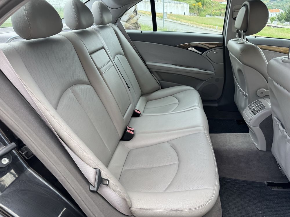 Mercedes E220CDI Avantgarde NACIONAL