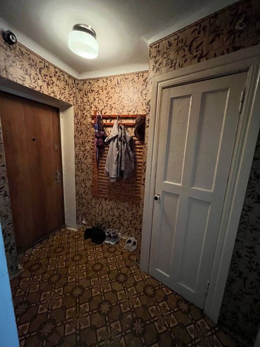 Продаж 2 кімнатної квартири по вул. Каховській