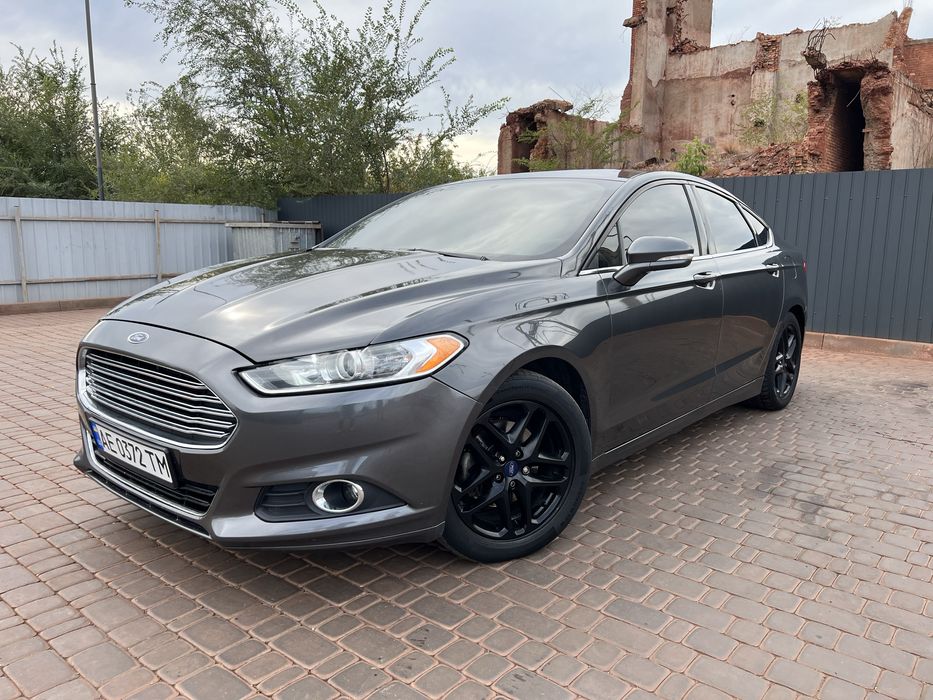 Ford Fusion se 2.5 газ/бенз 2016