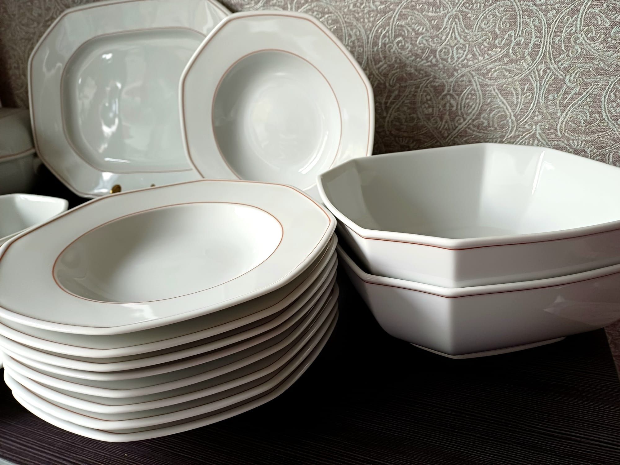 Сервіз Villeroy&Boch "Facette Rouge" столовий.Вінтаж.