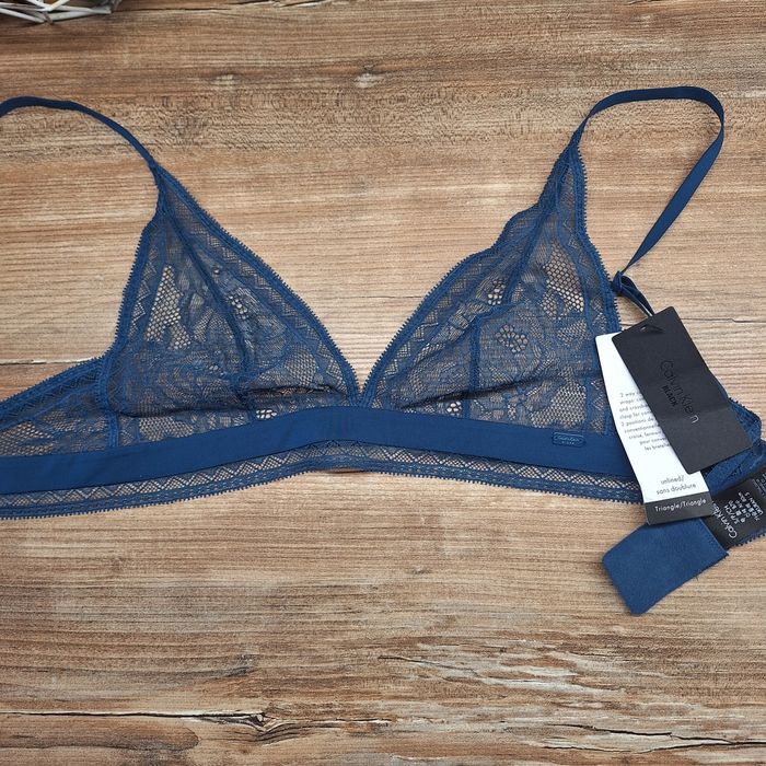 Calvin Klein seksowny koronkowy biustonosz nowy z metką