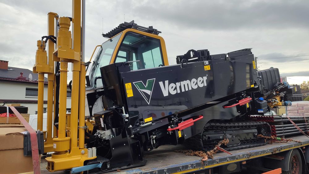 Przewierty sterowane HDD - Wiertnica horyzontalna