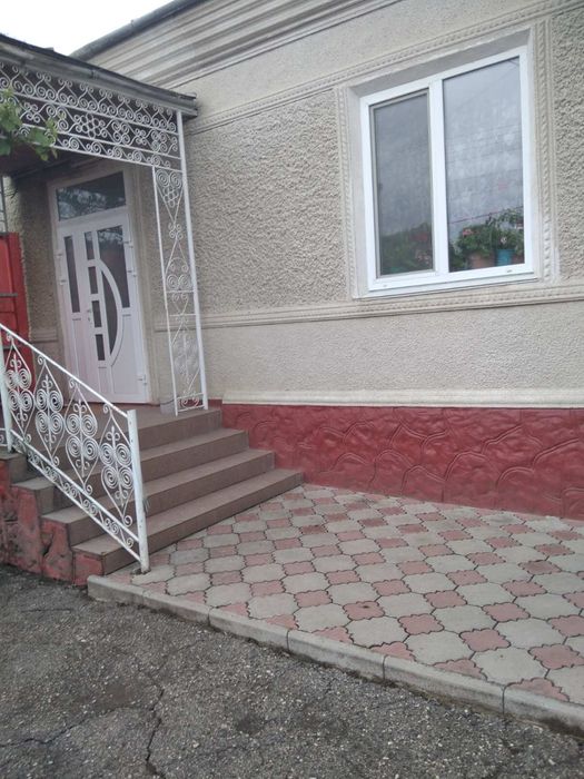 Приватний будинок