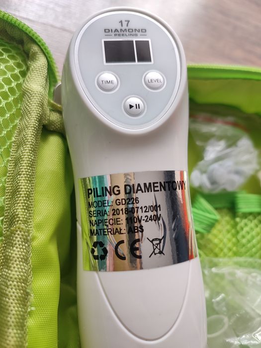 Odkurzacz zaskórniki wągry Mikrodermabrazja 5w1 Diamond Peeling