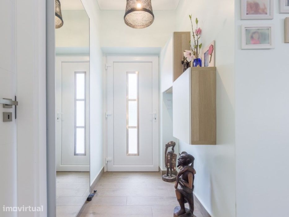 Moradia Geminada T2 + T1 - Costa de Caparica