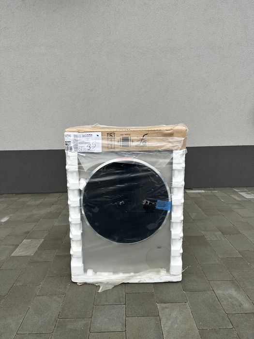 Нова пральна машина Bosch serie 8 WGB2560X0 2024 рік