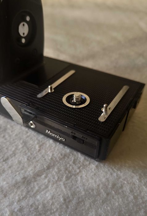 Mamiya 645 motor/power winder