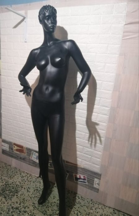 Manequim senhora sem base