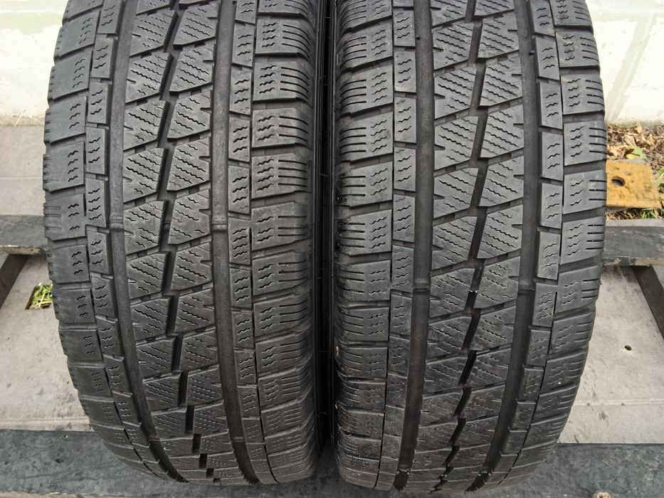 Продам шини 225/65R16C
